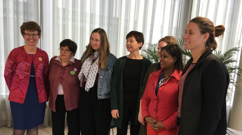 Kvinner i Europa står sammen for velferdskrav!