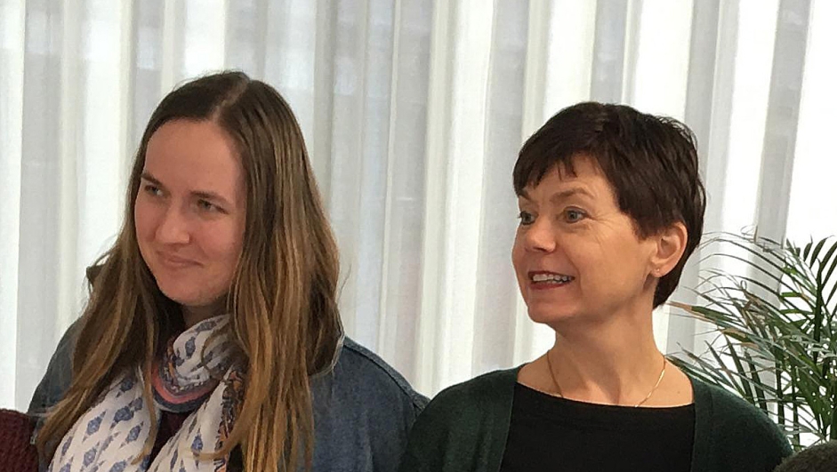 Reidun Heggen, leder i Ungdom mot EU, og Margaret Eide Hillestad, leder i Nei til EUs kvinneutvalg.