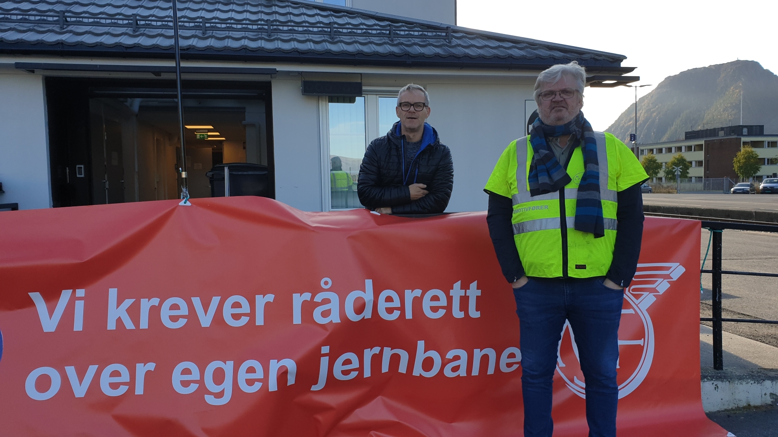 Aksjon mot Jernbanepakke 4 på Nordlandsbanen. 
