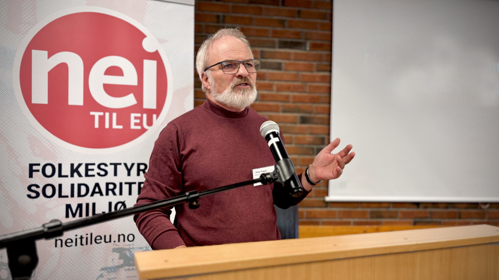 Rådsmøtet: – Vi sier ja til folkestyre!